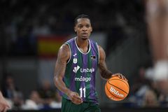 Επίσημα στον Ερυθρό Αστέρα ο Τάισον Κάρτερ!