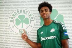 Στη λίστα για τη Μαρσέιγ ο Πάλμερ-Μπράουν και ο Τσέριν, εκτός Σένκεφελντ και Ζέκα