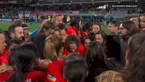 ΣΥΓΚΛΟΝΙΣΤΙΚΕΣ ΣΤΙΓΜΕΣ | Οι Μαροκινές παρακολουθούν ζωντανά το φινάλε στο Νότια Κορέα-Γερμανία και ξεσπούν σε πανηγυρισμούς!