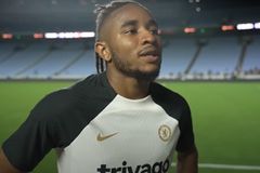 Το μαρτύριο του Ενκούκου δεν έχει τέλος: Τραυματίστηκε ξανά και μένει εκτός για 3-4 εβδομάδες