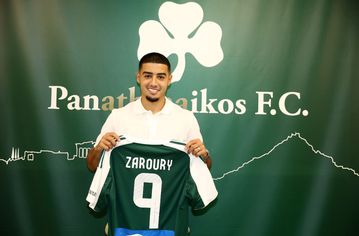 Ο Ζαρουρί πήρε τη φανέλα του Παναθηναϊκού με το Νο9