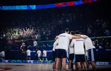 Ακόμα και όταν όλα είχαν τελειώσει, η Εθνική έμεινε οικογένεια