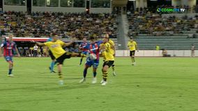 Αποβλήθηκε ο Μάνταλος μετά από μαρκάρισμα στον Κόμπα - Χάνει το ματς με τον Ολυμπιακό