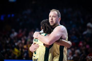 Αποχωρεί με ψηλά το κεφάλι και το εισιτήριο για τους Ολυμπιακούς Αγώνες η Αυστραλία