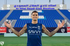 Εσπασαν ξανά τα ταμεία στην Σαουδική Αραβία: Μισό δισ. ευρώ σε μεταγραφές!