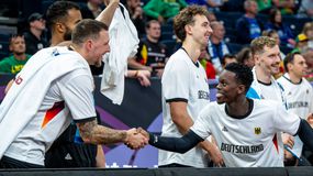 Σρούντερ: «Ο Τάις μου χρωστάει 100ευρώ» - Το απίστευτο στοίχημα που έβαλαν οι δύο συμπαίκτες (vid)