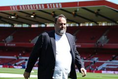 Συλλυπητήρια από τη Super League 2 στον Βαγγέλη Μαρινάκη