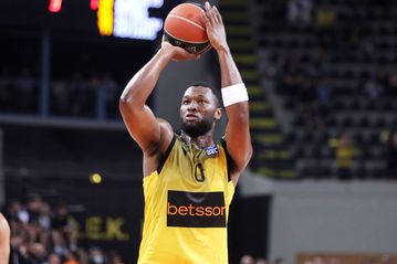 Τα νούμερα στις φανέλες των παικτών της ΑΕΚ για τη νέα σεζόν