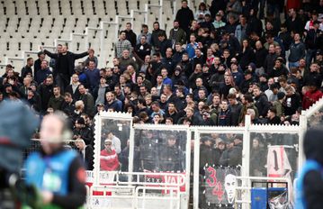 «Μην φοράτε φανέλες του Άγιαξ στην Αθήνα και μην ξεχάσετε να βάλετε αντηλιακό»: Οι οδηγίες για τους οπαδούς του Άγιαξ ενόψει ΑΕΚ