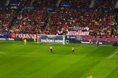 Η διαμαρτυρία των οπαδών της Οσασούνα για τον πόλεμο στη Γάζα (pic)