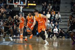 Η Βαλένθια έκανε το 2/2 κόντρα στην Βίρτους με απίστευτη εμφάνιση του Ντε Λαρέα