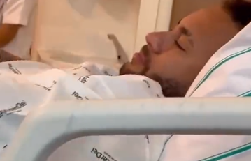 Το πρώτο μήνυμα του Νεϊμάρ μετά την επέμβαση στο γόνατο και η ημερομηνία επιστροφής στα γήπεδα (vid)