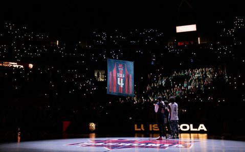 Φοβερές στιγμές στη Fernando Buesa Arena: Η Μπασκόνια απέσυρε τη φανέλα του Σκόλα