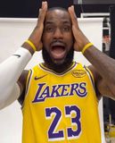 Καθόλου ψύχραιμη αντίδραση: «Τρελάθηκε» ο Λεμπρόν με το alley - oop του γιου του, Μπρόνι (vid)