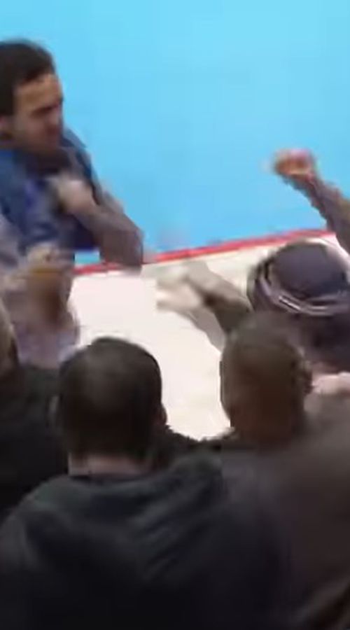 Απίστευτο περιστατικό στην Ουγγαρία: Πρώην παίκτης Προμηθέα και Λαυρίου γρονθοκόπησε οπαδό