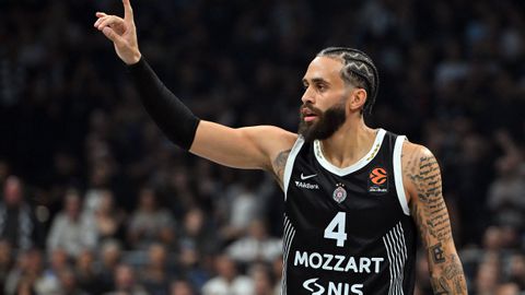 Αμφίβολος ο Ουάσινγκτον για το παιχνίδι με τον Ολυμπιακό