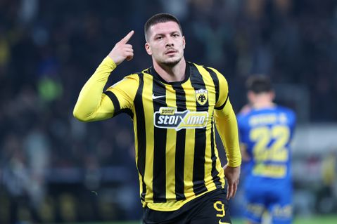 Το πιο έντονο ματς του Γιόβιτς από τότε που ήρθε στην ΑΕΚ