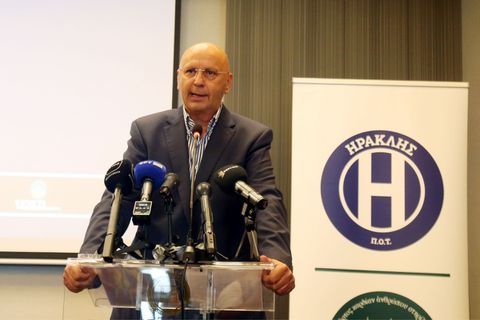 Μονεμβασιώτης: «Γι΄ αυτό έφυγε ο Σπανός - Θα αλλάξουμε 30 προπονητές αν χρειαστεί»