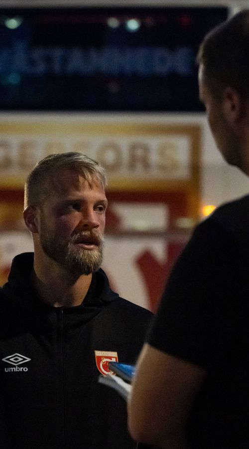 «Σήμερα δεν πρέπει να πάρεις την μπάλα, αυτοί θα ανατραπούν στην περιοχή»: Αποκαλύψεις - σοκ από τον Σούντγκρεν για στημένα παιχνίδια στον Βόλο!