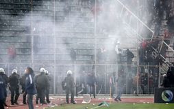 Μετατέθηκε η εκδίκαση του Ολυμπιακού για τα επεισόδια στο Πανθεσσαλικό