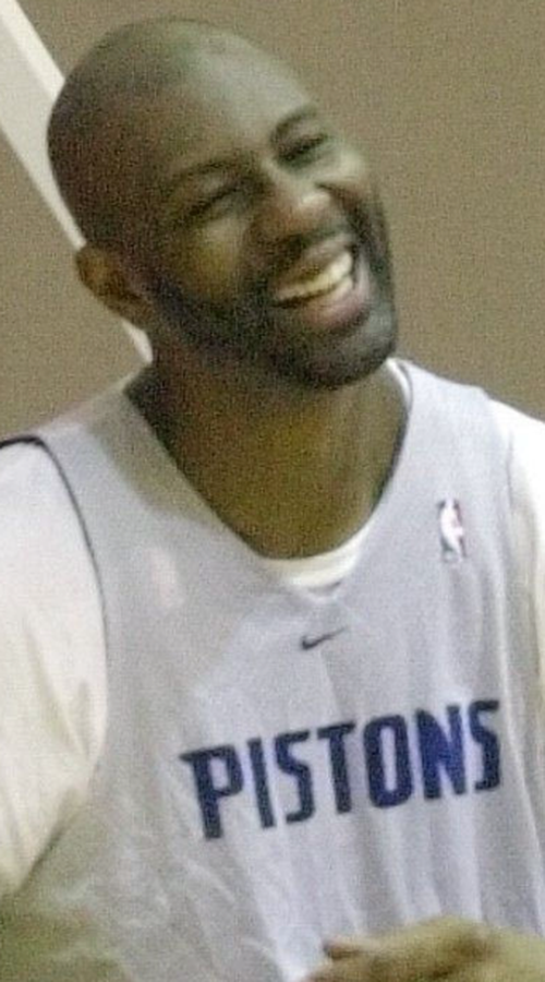 Έφυγε από την ζωή ο Έλντεν Κάμπελ