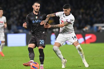 Πρόκριση μετά από... είκοσι πέναλτι για τη Νάπολι - Εύκολα η Αταλάντα