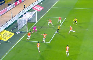 Περέιρα «σερβίρει», Ζοάο Μάριο «κερνάει» και 2-0 για την ΑΕΚ κόντρα στον ΟΦΗ