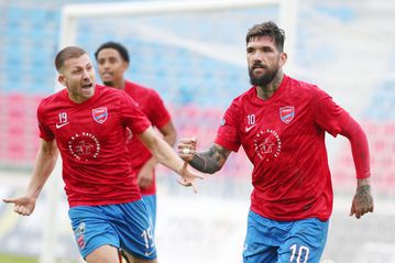 Εντυπωσιακός Πανιώνιος λύγισε τον Ολυμπιακό Β' και... γλυκοκοιτάζει κορυφή