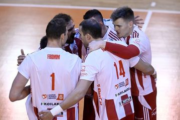 Ο Ολυμπιακός «πάτησε» τον Παναθηναϊκό και πέρασε στον τελικό του League Cup