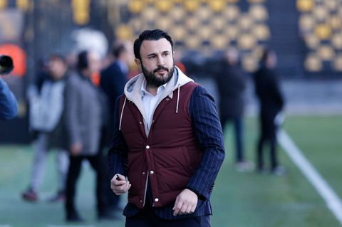 Ταρακούνησε τους παίκτες ο Καρυπίδης πριν τις μάχες με ΠΑΟΚ και ΑΕΚ - «Ανεπίτρεπτο, φερθείτε σαν επαγγελματίες