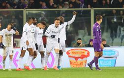 «Περίπατος» κορυφής για τη Νάπολι που... κατασπάραξε τη Φιορεντίνα