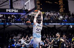 Σαρωτικός Κολοσσός διέλυσε το Μαρούσι!