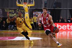 Πέρασε και από το «Nick Galis Hall» ο Ολυμπιακός με σούπερ Ουόκαπ και Χολ