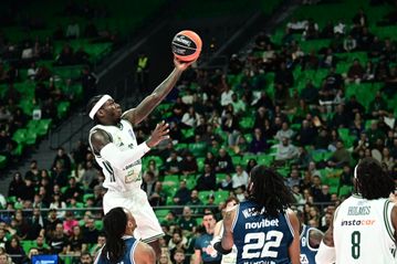 Με καυτό duo Ναν - Σορτς ο Παναθηναϊκός επικράτησε της αξιόμαχης Καρδίτσας