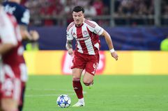 Ένας «πονοκέφαλος» λιγότερος για τον Μεντιλίμπαρ