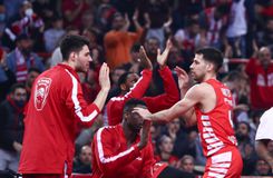 Τα highlights της μεγάλης νίκης του Ολυμπιακού κόντρα στην Εφές (vid)