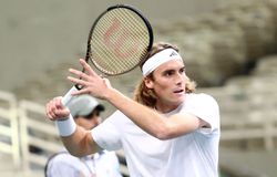 ΤΣΙΤΣΙΠΑΣ - ΓΚΙΓΙΕΝ (2-0)