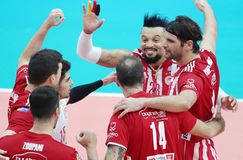 Άνετη νίκη ο Ολυμπιακός και τώρα... Παναθηναϊκός