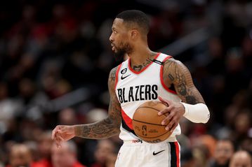 Μπλέιζερς: Με βροχή τριπόντων «έπνιξαν» τους Λέικερς