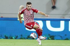 «Τσέκαρε» Μπρίνιτς, Κωστούλα και τα άλλα παιδιά