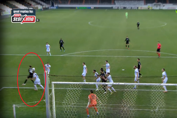 Το πιο απίθανο γκολ της χρονιάς έβαλε ο Αποστολάκης του ΟΦΗ - Πλάτη όπως... κεφάλι!