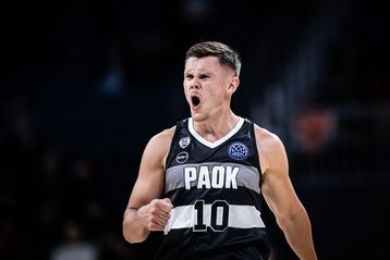 Οι επιδόσεις του Φρίντρικσον που γράφουν ιστορία στον ΠΑΟΚ (vid)