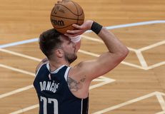 Το ντεμπούτο που περιμένει όλος ο κόσμος: Τότε θα παίξει ο Λούκα Ντόντσιτς το πρώτο του παιχνίδι με τους Λέικερς