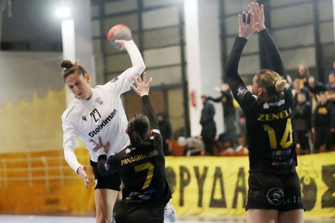 Ο ΠΑΟΚ έσπασε το αήττητο της ΑΕΚ αλλά η «Ένωση» κράτησε το πλεονέκτημα