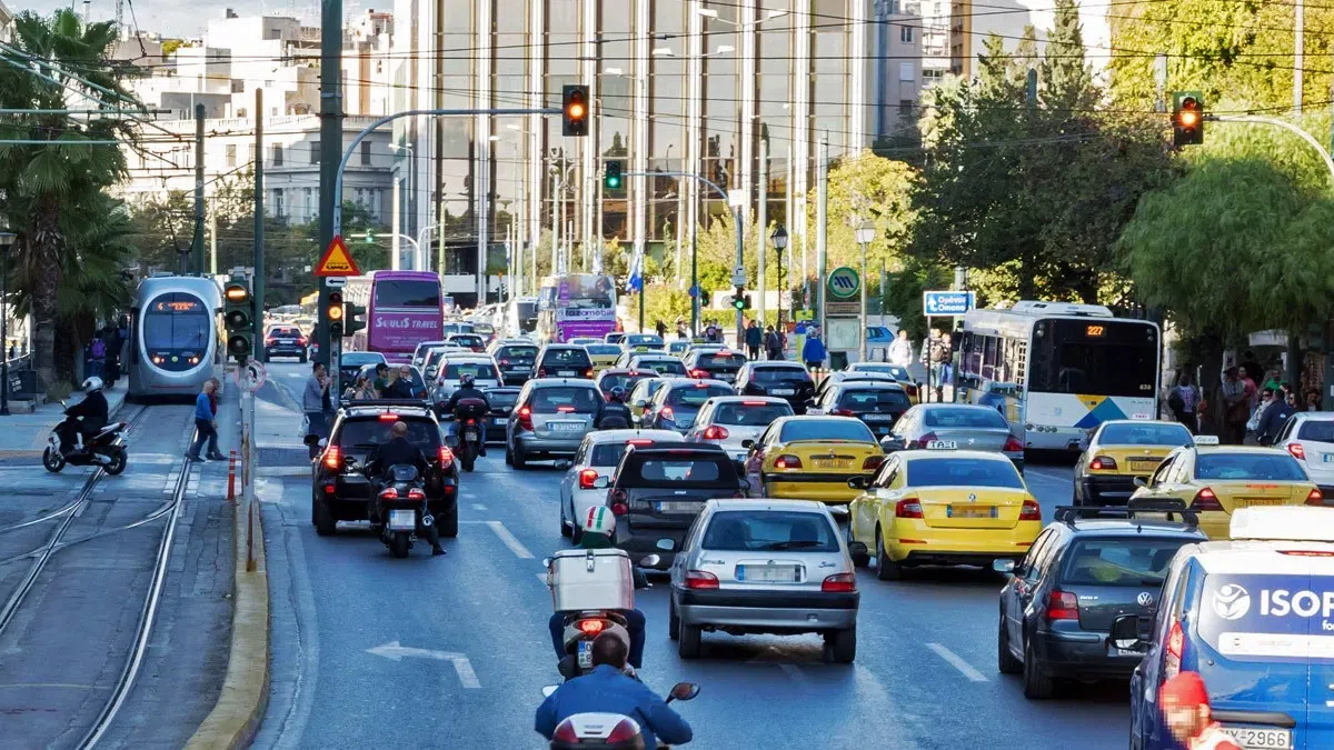 Πρόστιμο έως 1.000 ευρώ σε χιλιάδες κατόχους οχημάτων