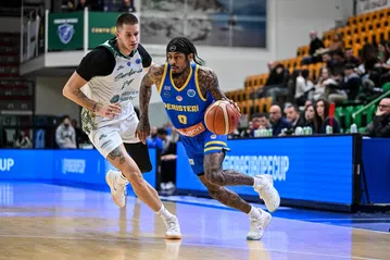 Πέταξε με το «διπλό» από τη Σαρδηνία το Περιστέρι Betsson