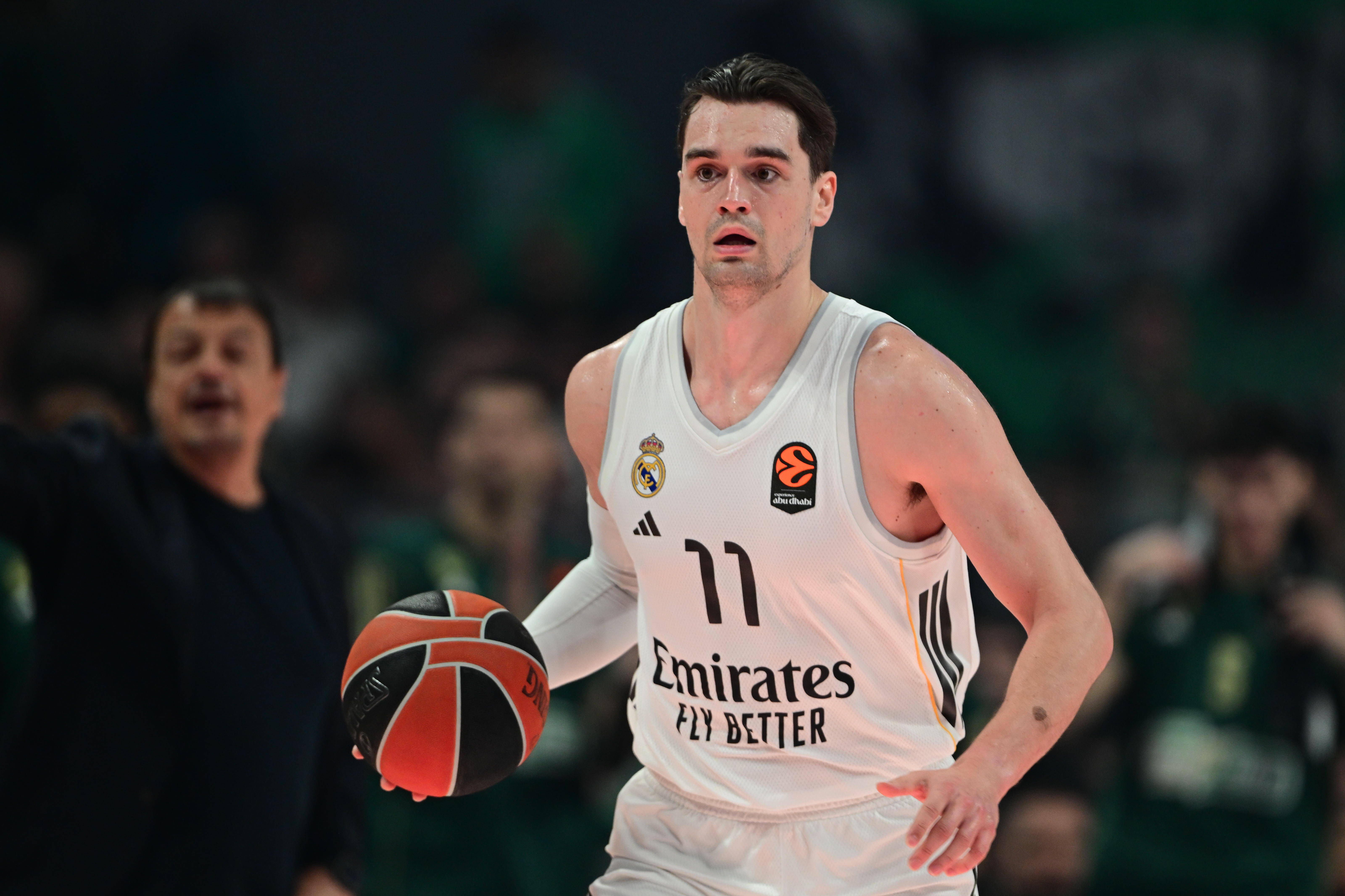 Χεζόνια στο Sportal: «Χάσαμε από ένα τυχερό σουτ - Αυτά είπαμε με τον Σορτς»