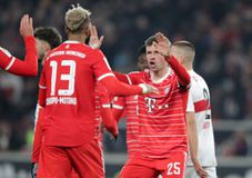 Απλή, λιτή και... πάλι πρωτοπόρος η Μπάγερν Μονάχου, 2-1 τη Στουτγκάρδη