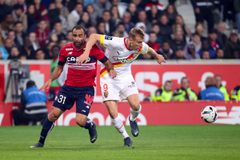 (Χ)αμένη στο Stand Bollaert η Λιλ