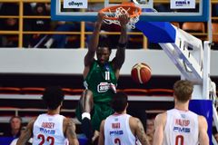 Τι κάνει ο Χέιζ-Ντέιβις όταν βλέπει... ερυθρόλευκα